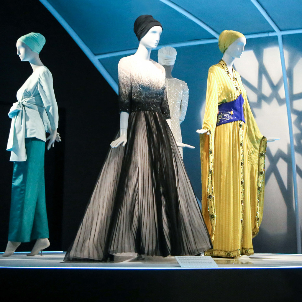 Contemporary Muslim Fashions, de Young Museum