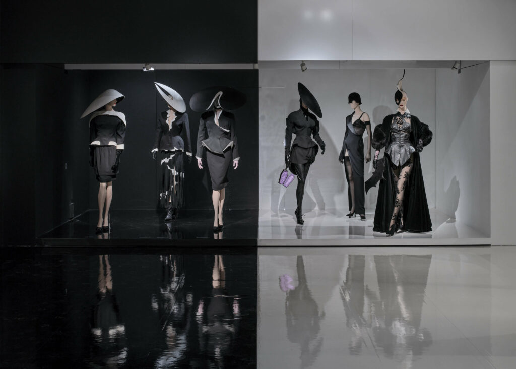 Thierry-Mugler-Couturissime